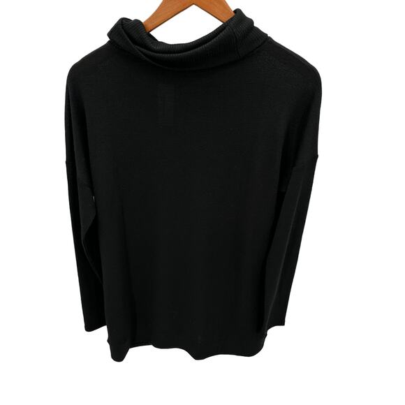 BANANA REPUBLIC NWT Black Luxe-Spun Long Sleeve Crossover Sweater // XS - Picture 7 of 7